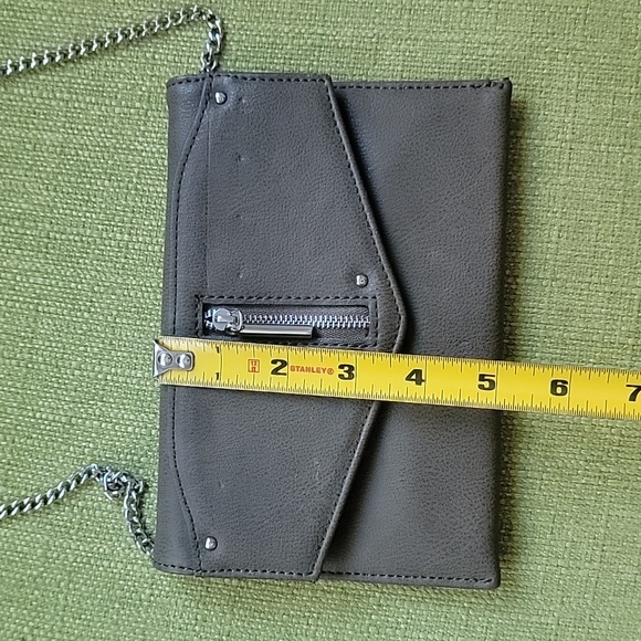 DANIELLE NICOLE CROSSBODY BAG - Picture 13 of 14